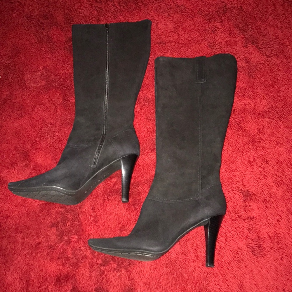 Black high suede boots
